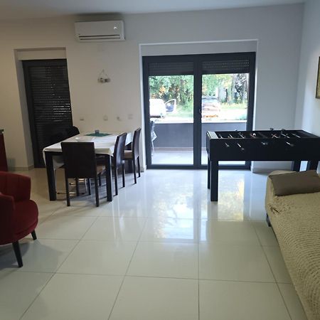 Apartmani U Kastelima Kaštela 外观 照片